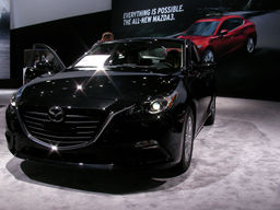 Mazda 3 2014 -0557.jpg